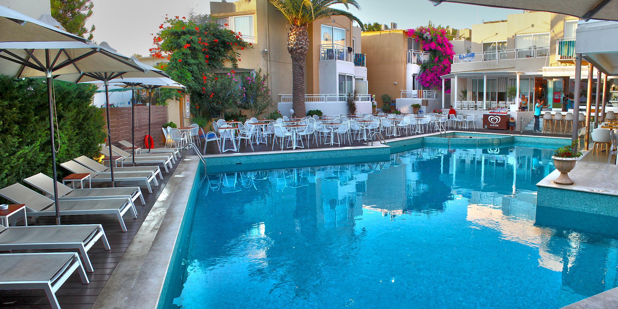 Nefeli Hotel Platanes  Exterior photo