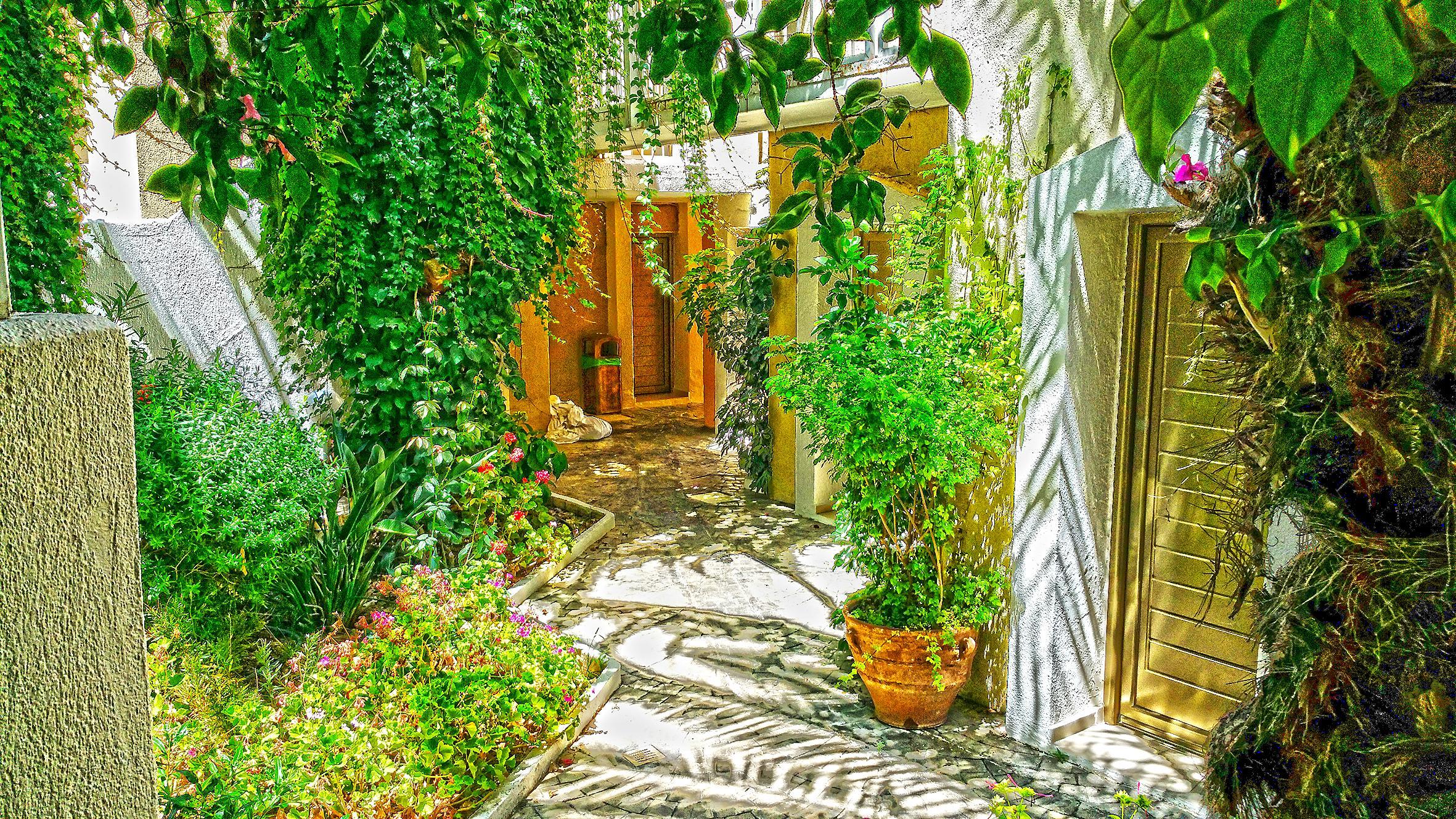 Nefeli Hotel Platanes  Exterior photo